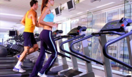 健身房吃瓜爆料大瓜更新时间,大瓜更新，最新动态揭秘！